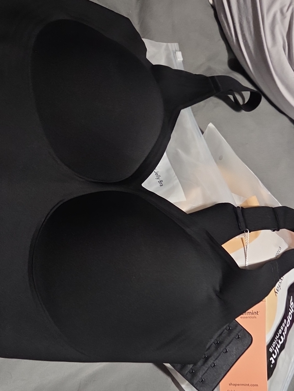 Shapermint Black Everyday Jelly Bra